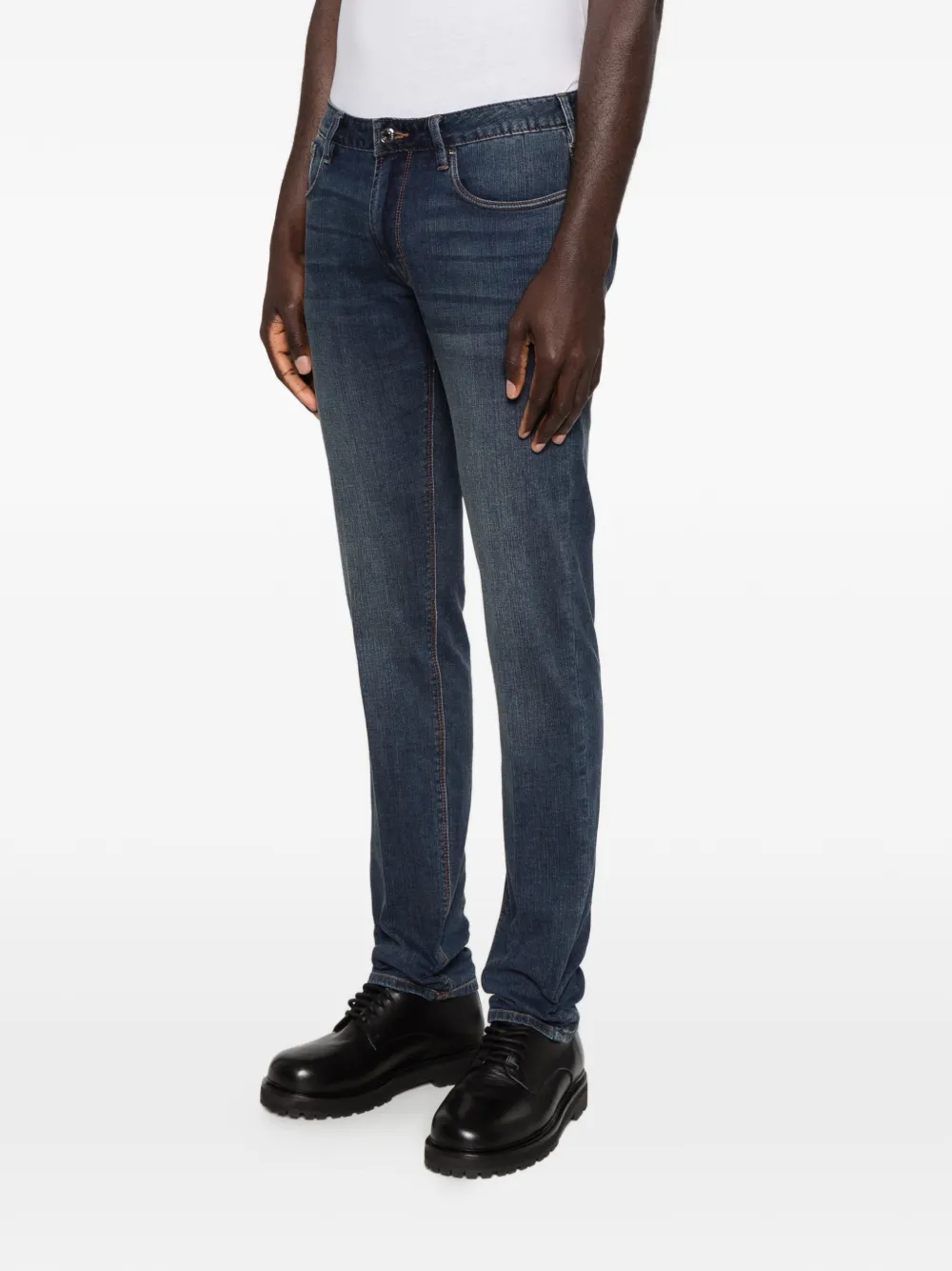 Emporio Armani Jeans met vervaagd effect en logoplakkaat Blauw