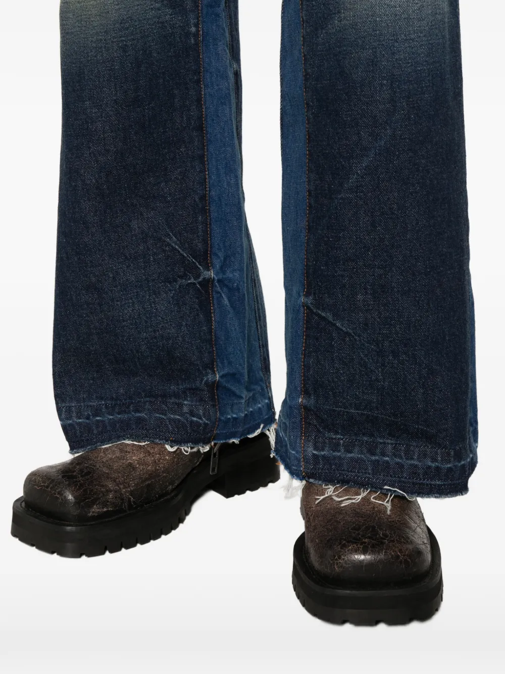 Gallery Dept. Belt-loop Logo-patch Jeans In Blue