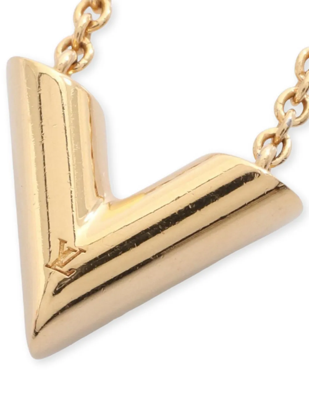 Louis Vuitton Pre-owned 2021 Essential V Lobster-claw-fastening Necklace in Gold, view 2