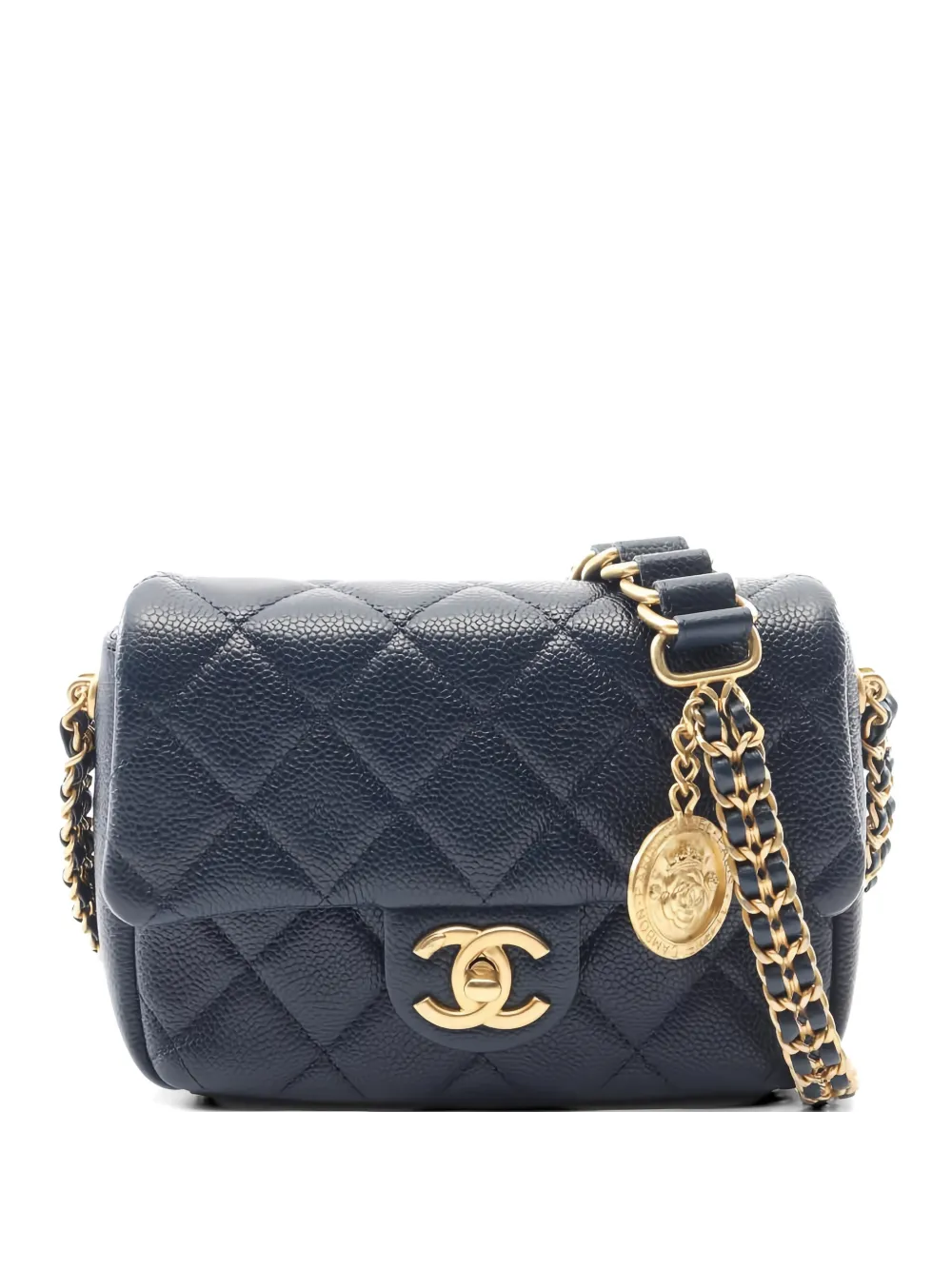 CHANEL Pre-Owned 2021 matelassé caviar shoulder bag - Blue