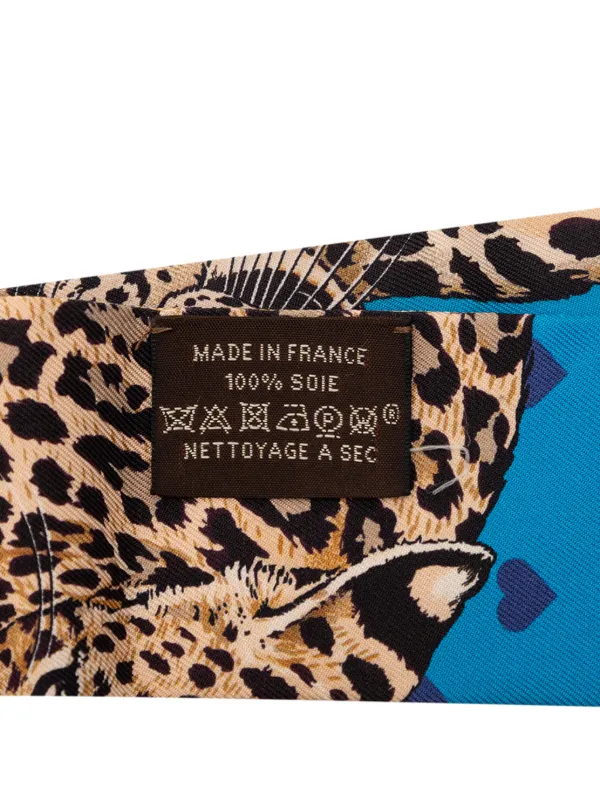 Hermès Pre-Owned 2000-2010 Jungle Love Silk Twilly Scarf  display picture 2