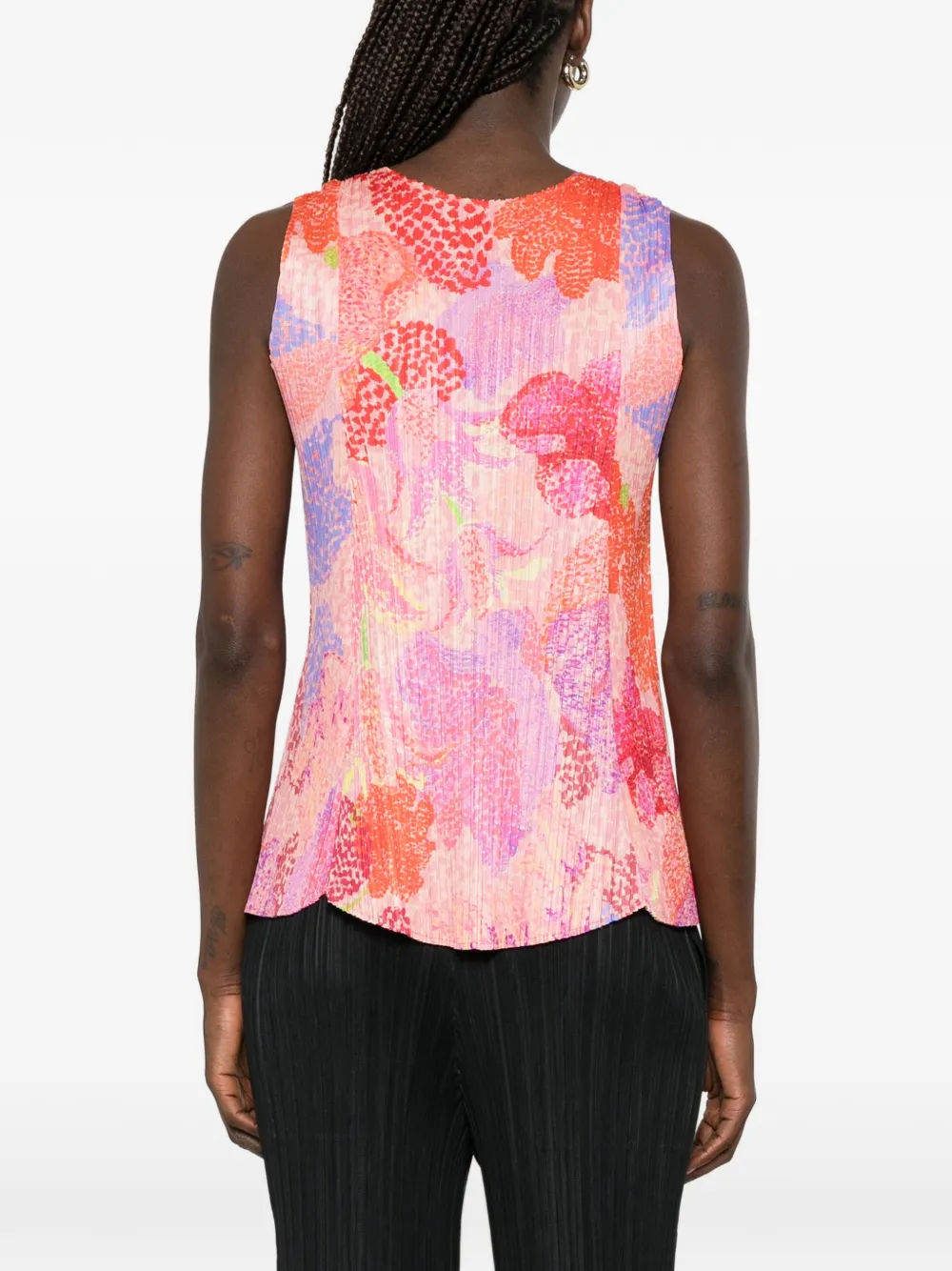 Issey Miyake Top met bloemenpatroon Roze