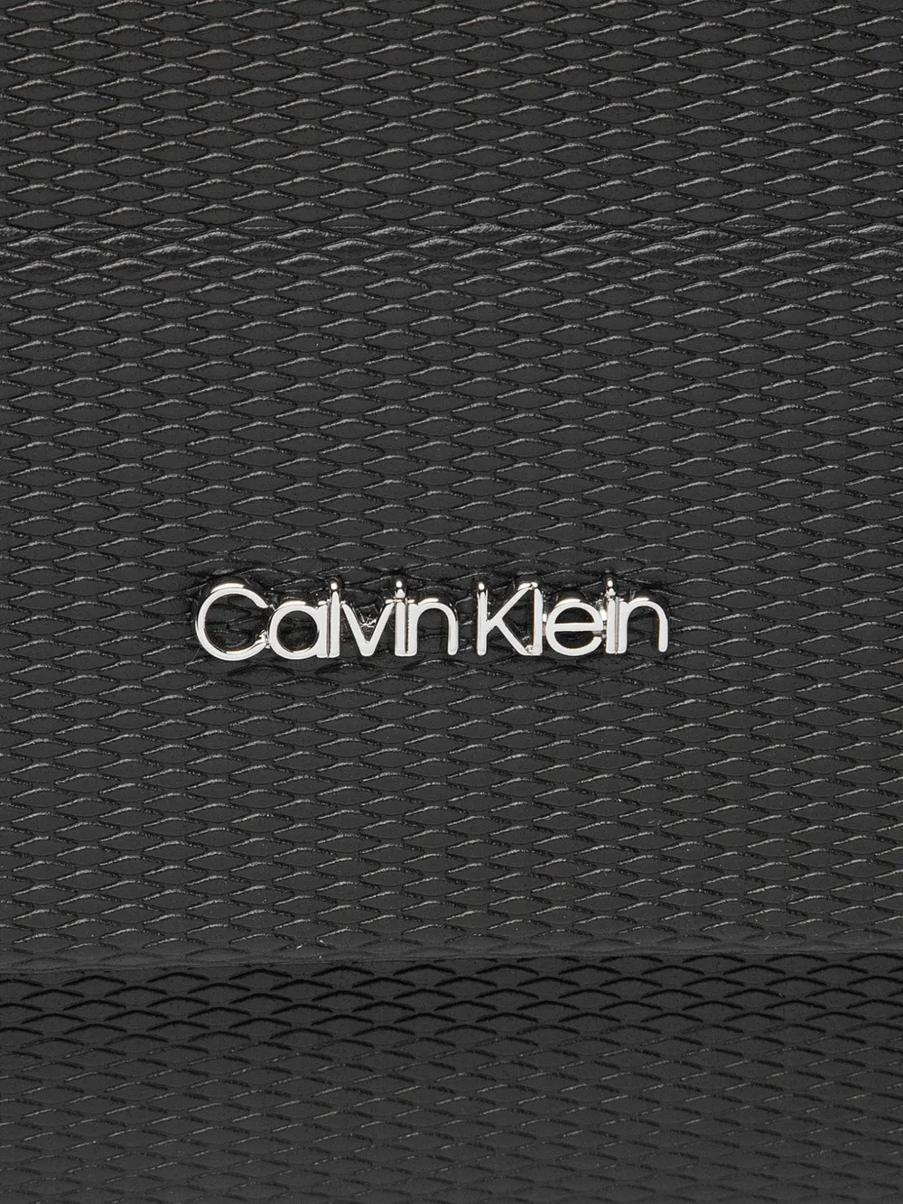 Calvin Klein Schoudertas met omslag en logodetail en textuur Zwart