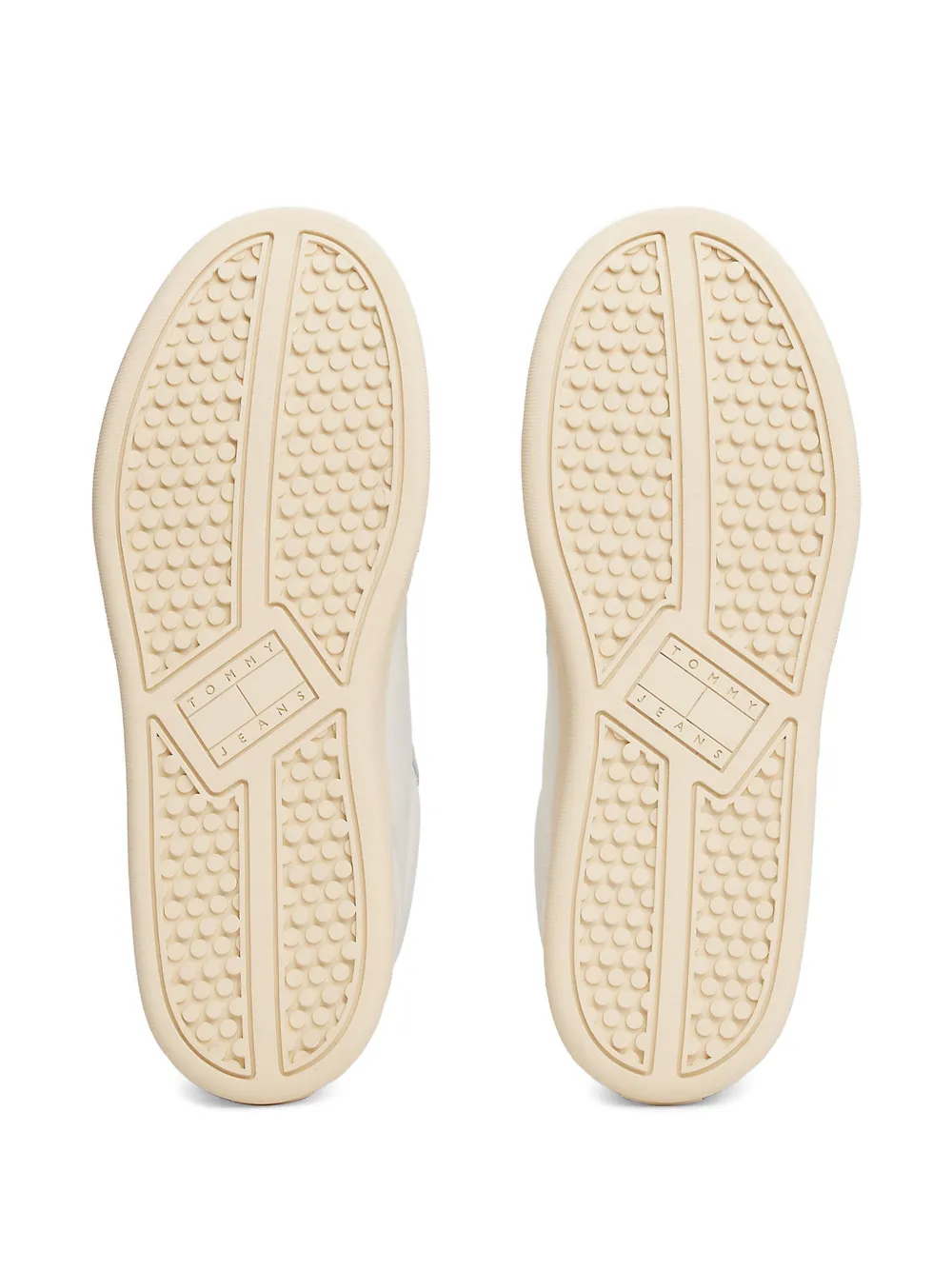 Tommy Hilfiger Court logo-patch leather sneakers Wit