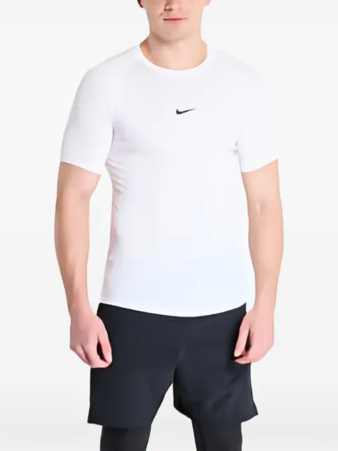 Nike Pro Dri-FIT slim-fit T-shirt