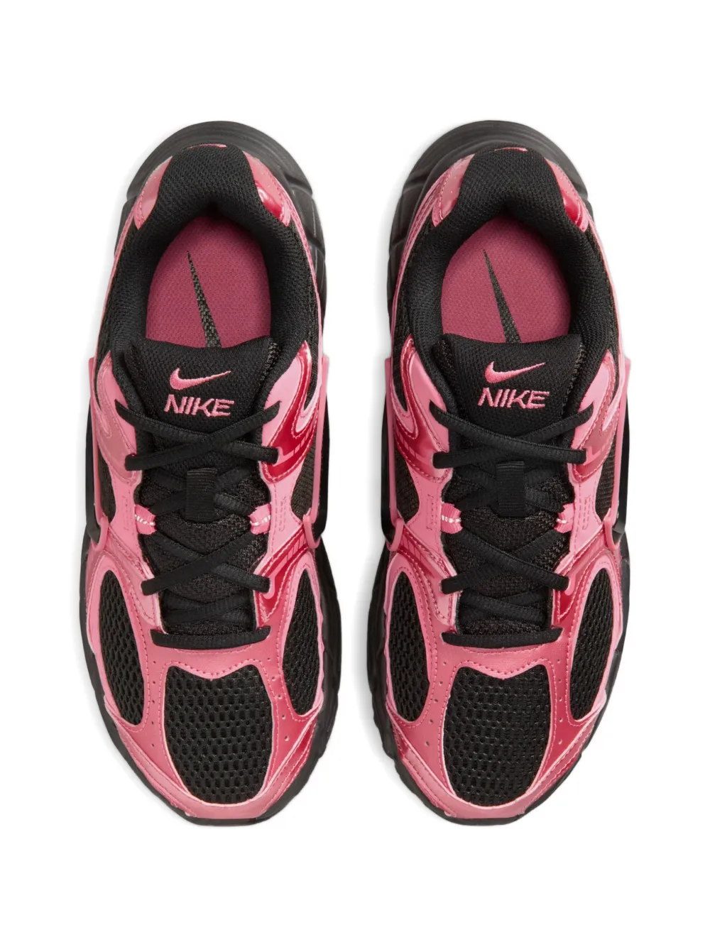 Nike V5 RNR panelled sneakers Roze