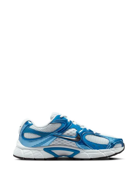 Nike V5 RNR panelled sneakers