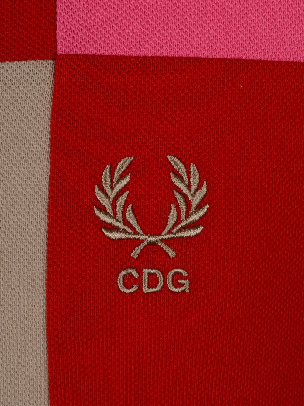 Comme Des Garçons x Fred Perry poloshirt met geborduurd logo Beige