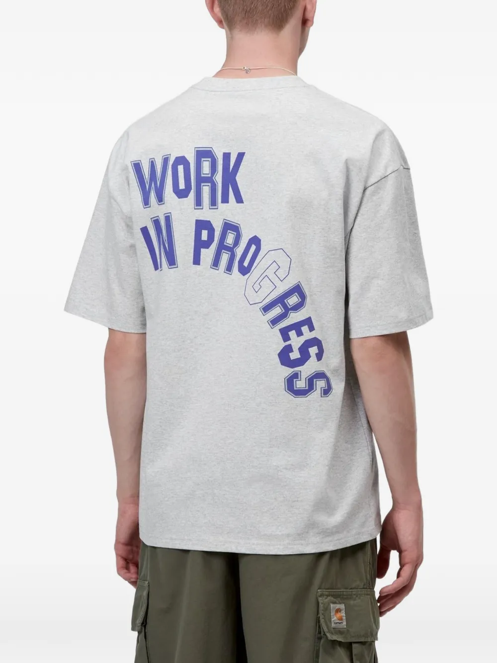 Carhartt WIP Built Different logoprint T-shirt met korte mouwen Grijs