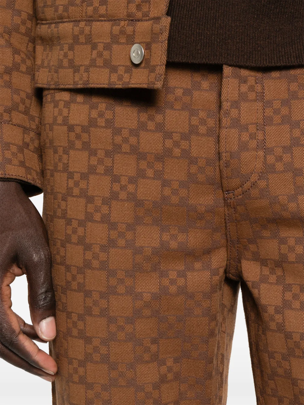 SANDRO Jeans met monogram-print Bruin