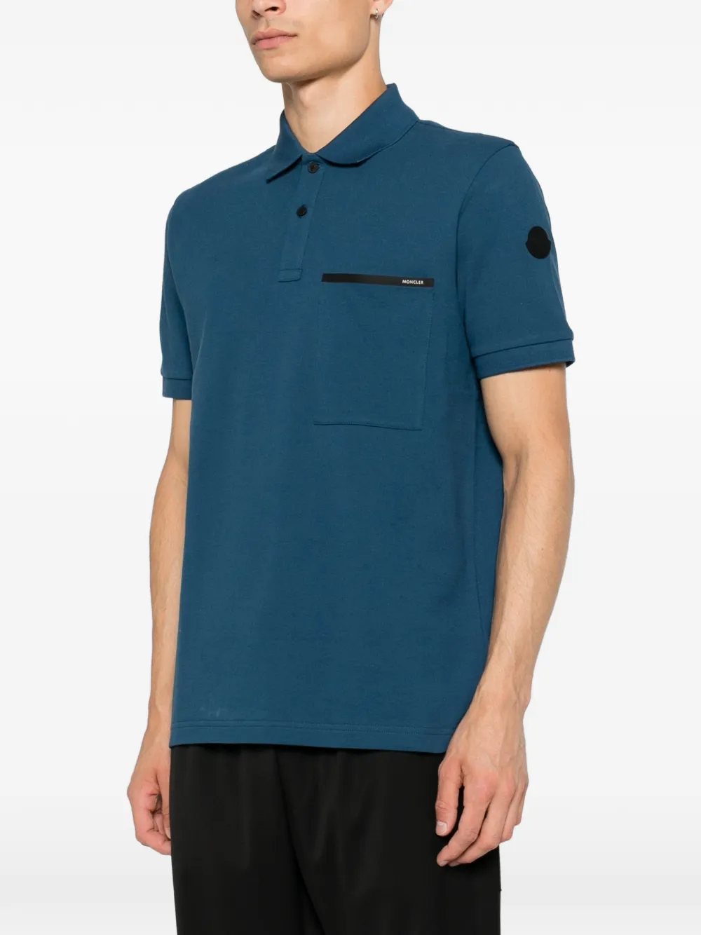Moncler Poloshirt met logo-patch en borstzak Blauw
