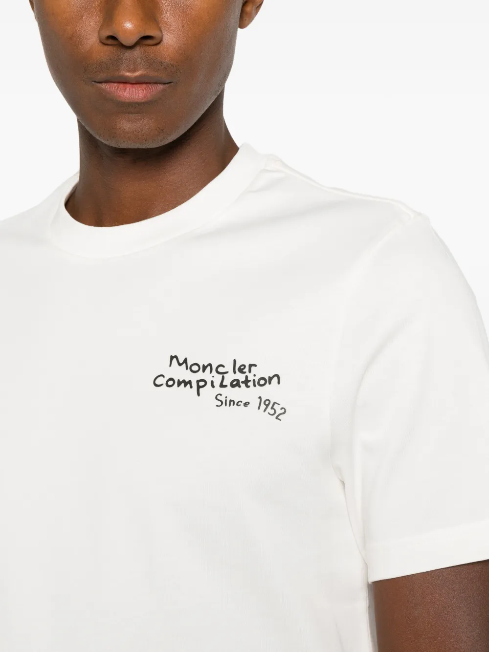 Moncler T-shirt met logoprint Wit