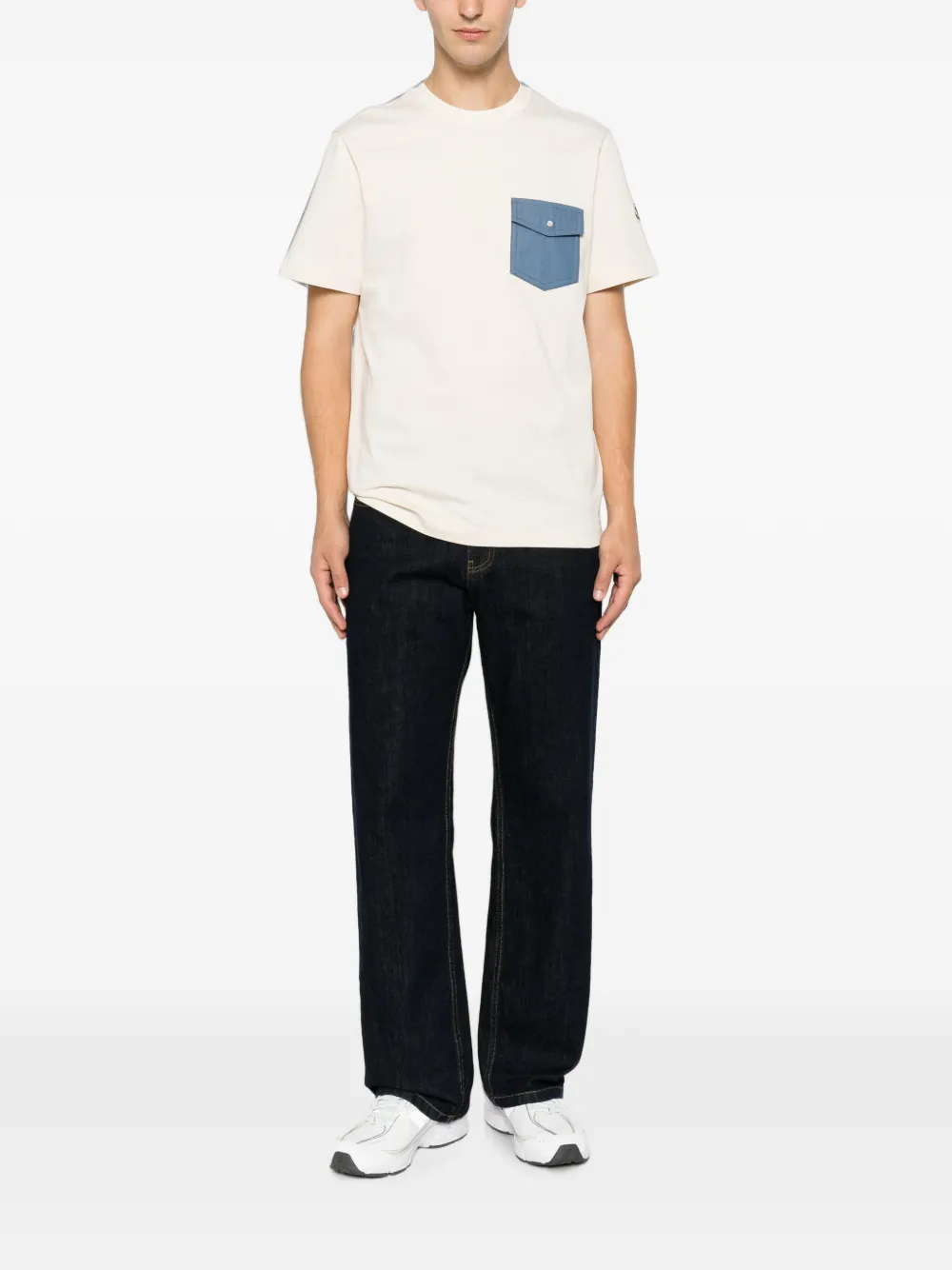 Moncler Denim T-shirt met borstzak Beige