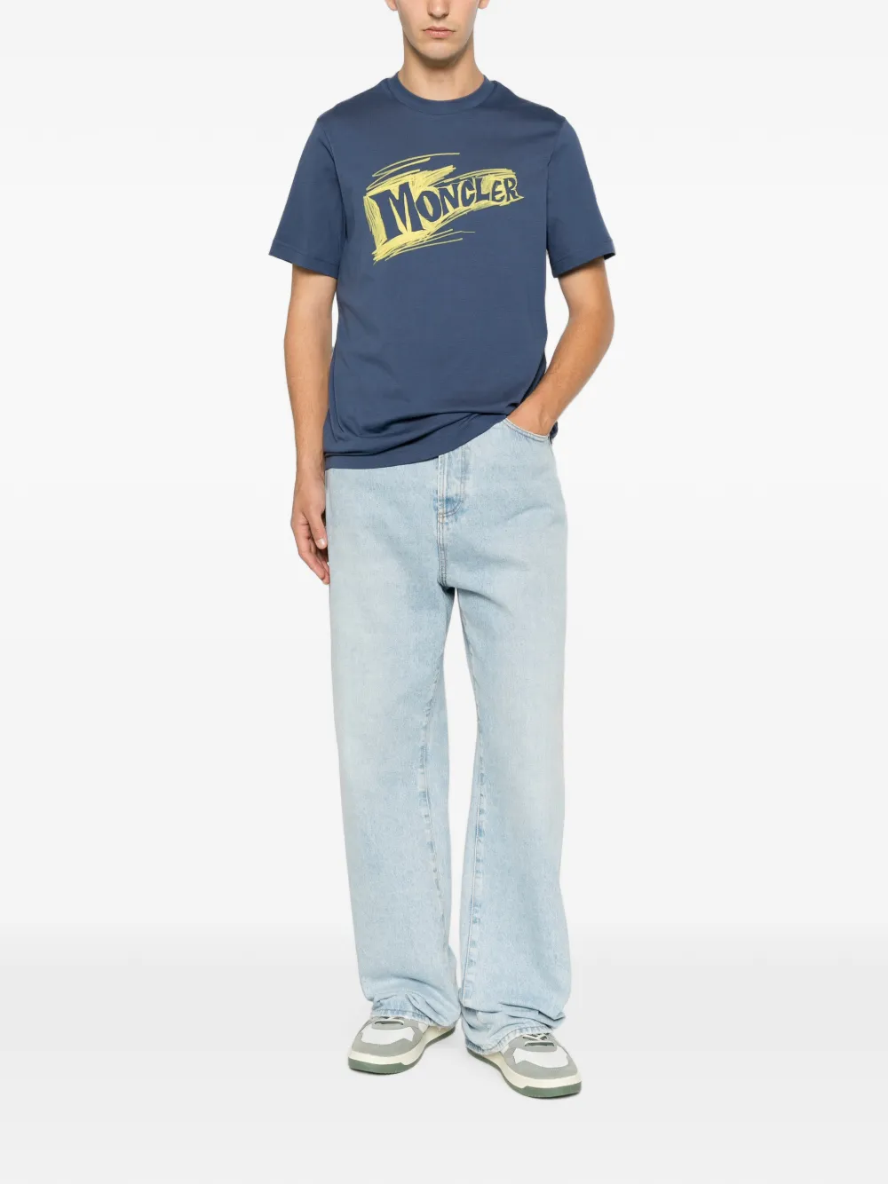 Moncler T-shirt met logoprint Blauw