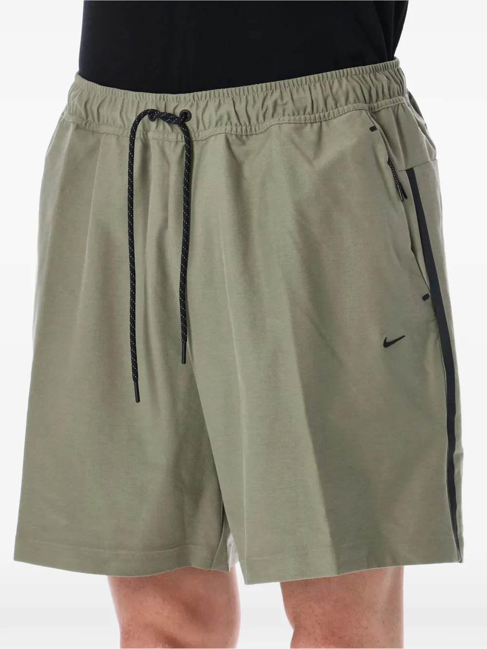 Nike Tech shorts met trekkoord Groen