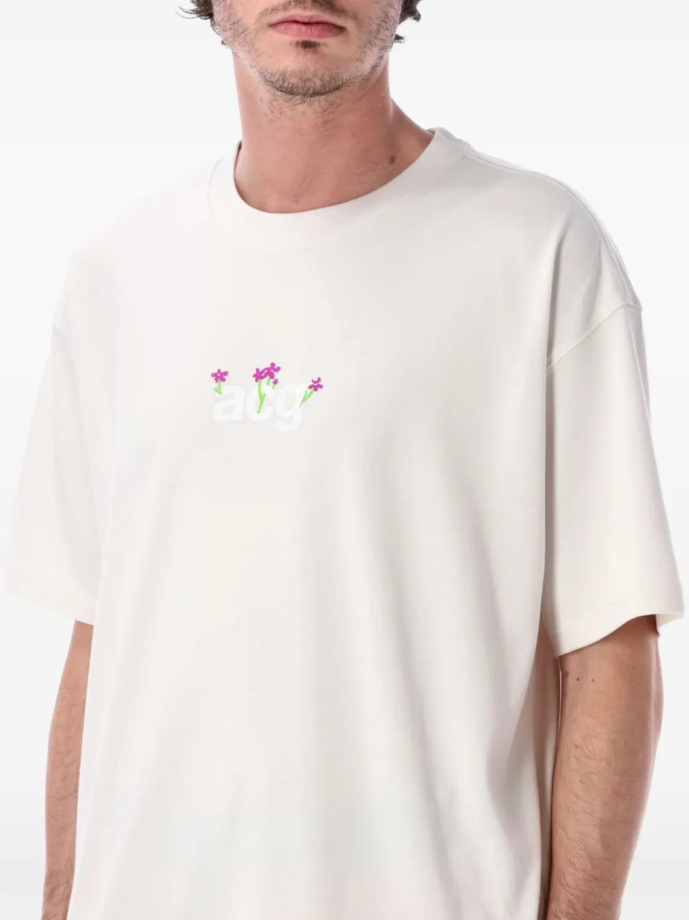 Nike ACG T-shirt met bloemenprint Beige