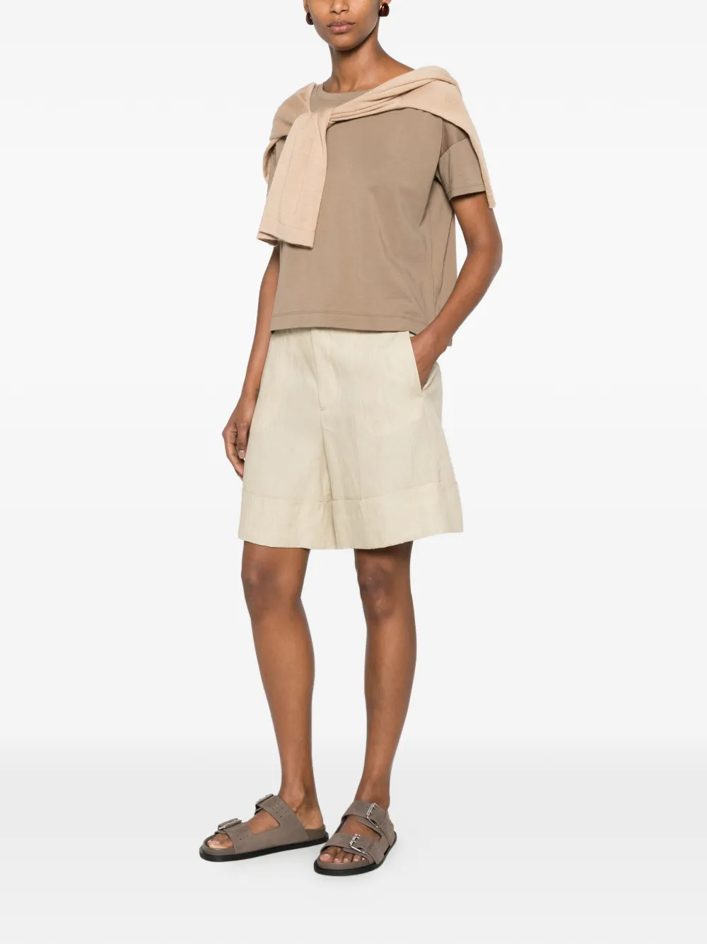 Berwich Nadine omgeslagen shorts met knopen Beige