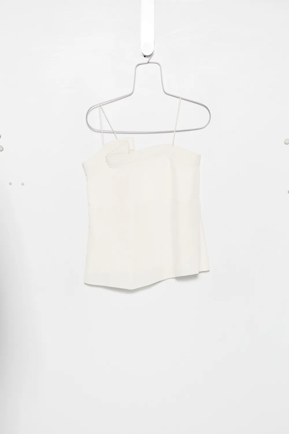 VIKTORIA CHAN Sataya asymmetric top - Bianco