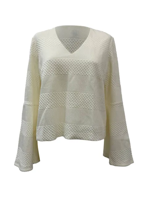 Iris & Ink top texturizado con cuello en V