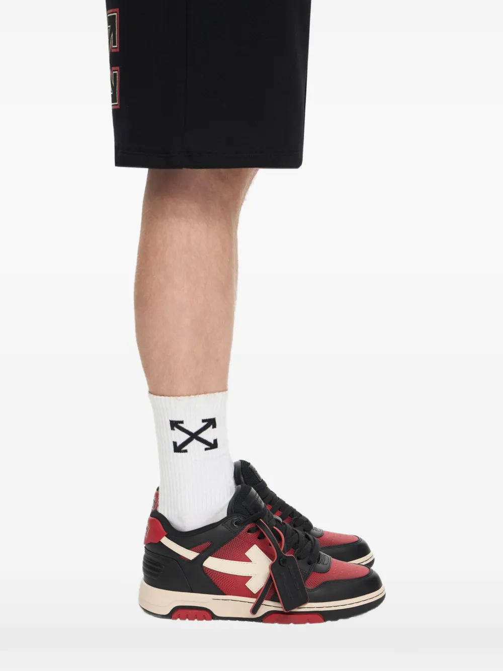Off-White Out Of Office sneakers met Arrow-patroon Zwart