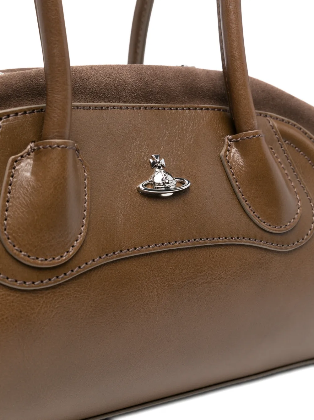 Vivienne Westwood Kleine Shirley shopper met Orb-plakkaat en vlakken Bruin