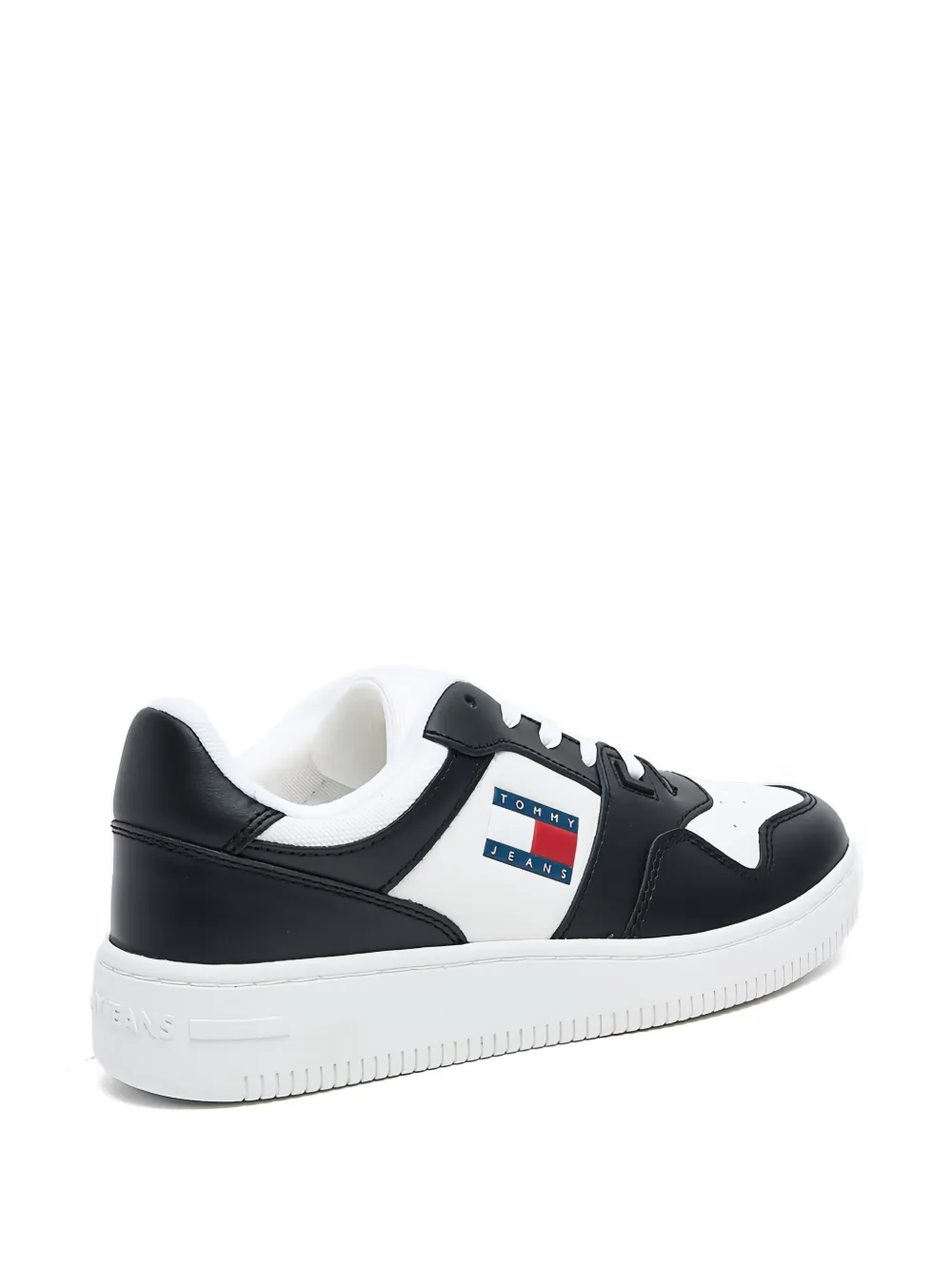 Tommy Hilfiger two-tone logo-patch sneakers Wit
