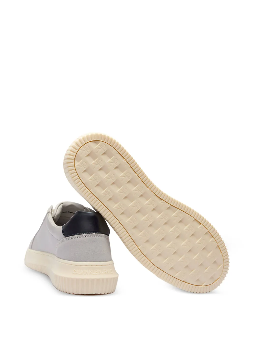 Calvin Klein logo-print lace-up sneakers Grijs