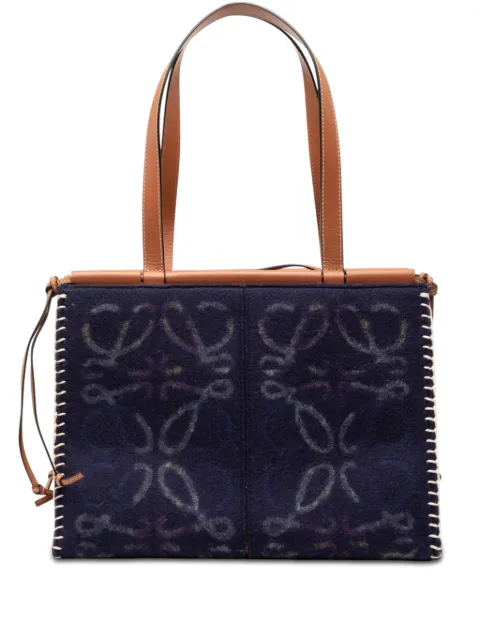 Loewe Pre-Owned 2019 Medium Anagram Felt Cushion tote bag