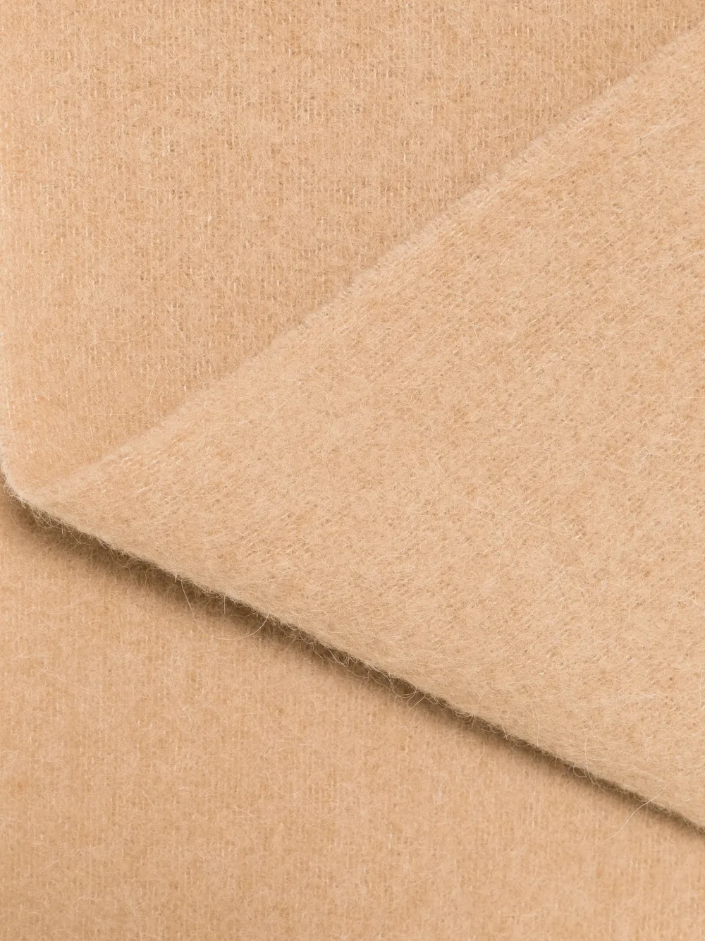 Maje Sjaal met geborduurd logo Beige