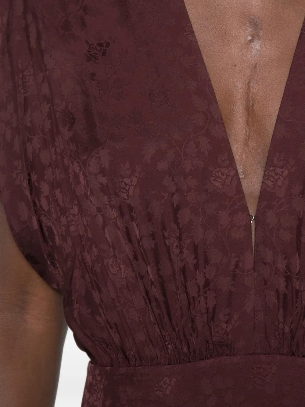 Maje Jurk met V-hals Rood