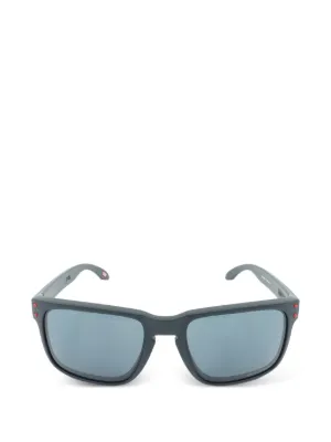 h*c様 【新品未使用‼️】OAKLEY HOLBROOKグレーカモフラサングラ Oakley Holbrook カモフラージュ サングラス | グレー | FARFETCH JP