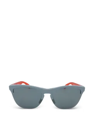 Oakley