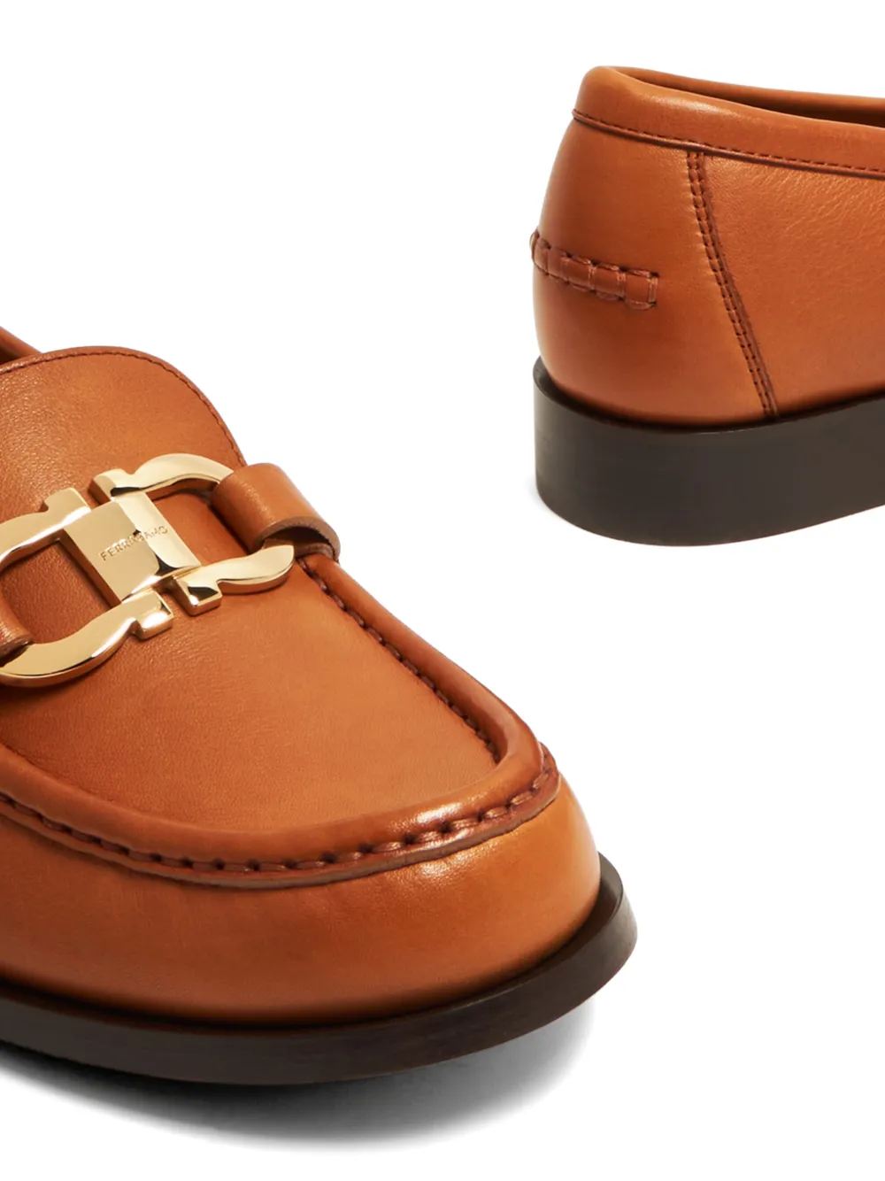 Ferragamo Gancini leather loafers Bruin