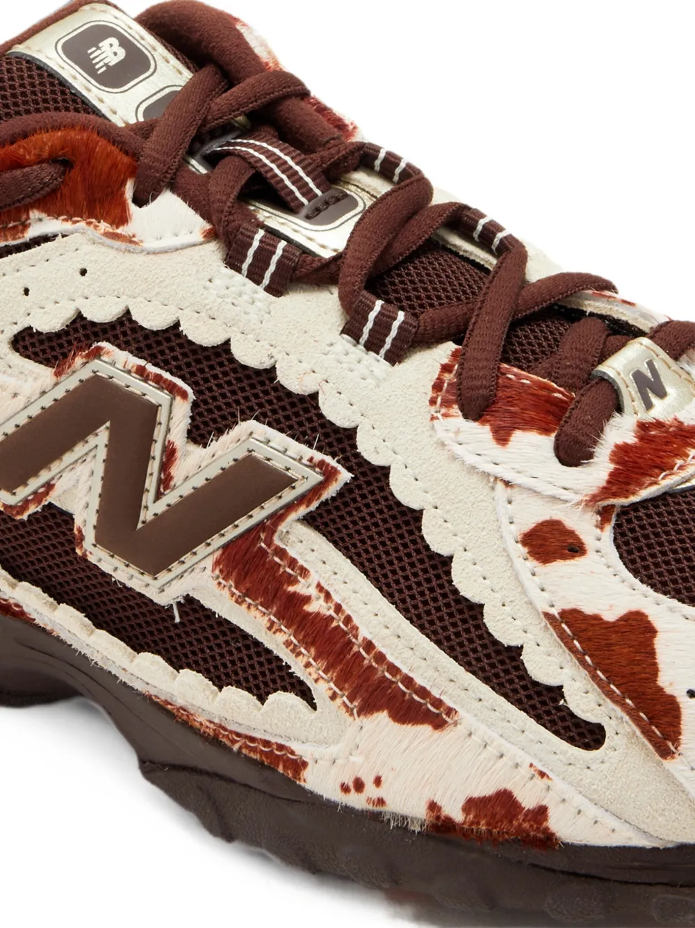 New Balance x Atmos mesh sneakers met print Bruin