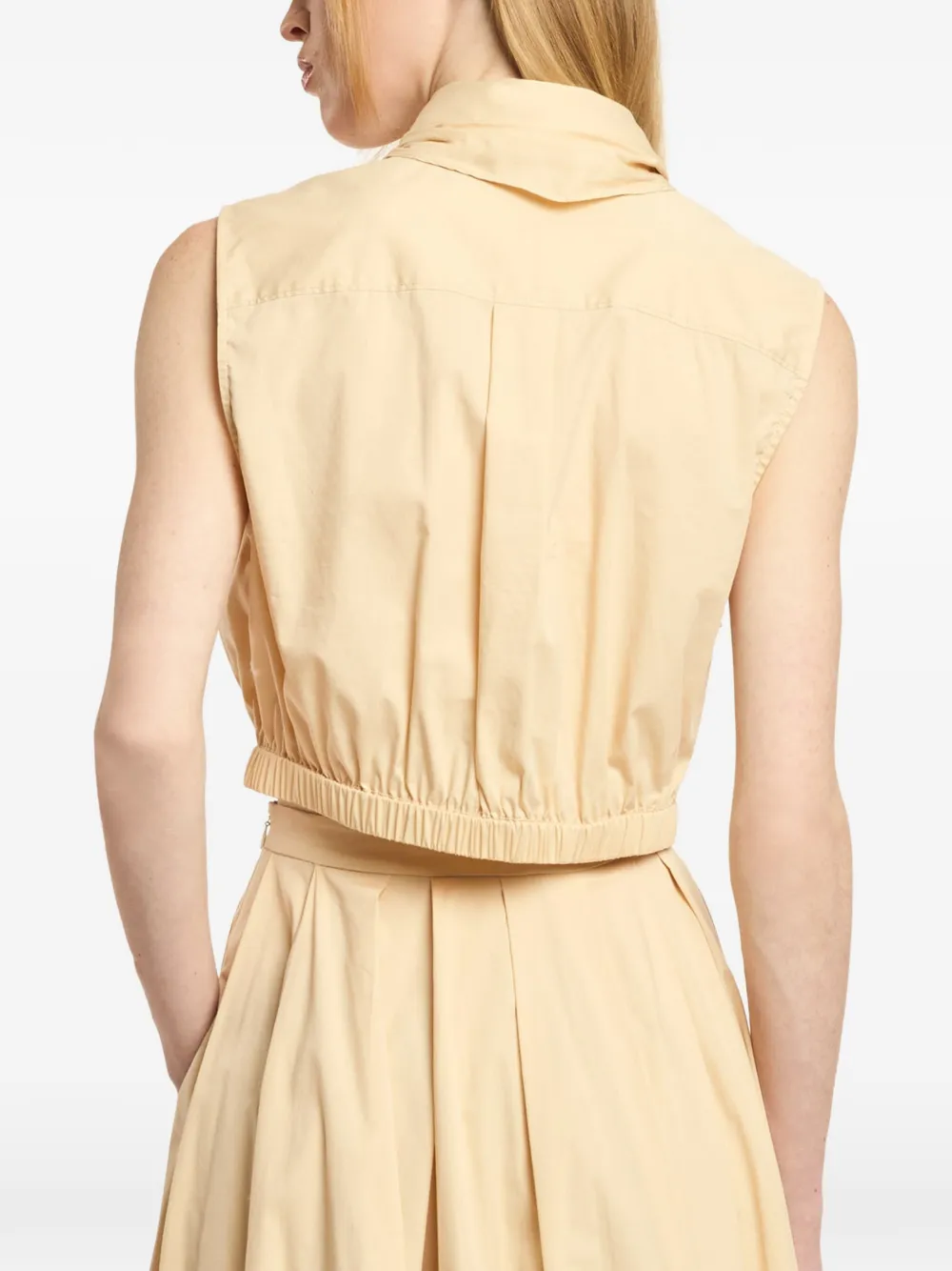 Cinq A Sept Mouwloze top met gestrikte hals Beige