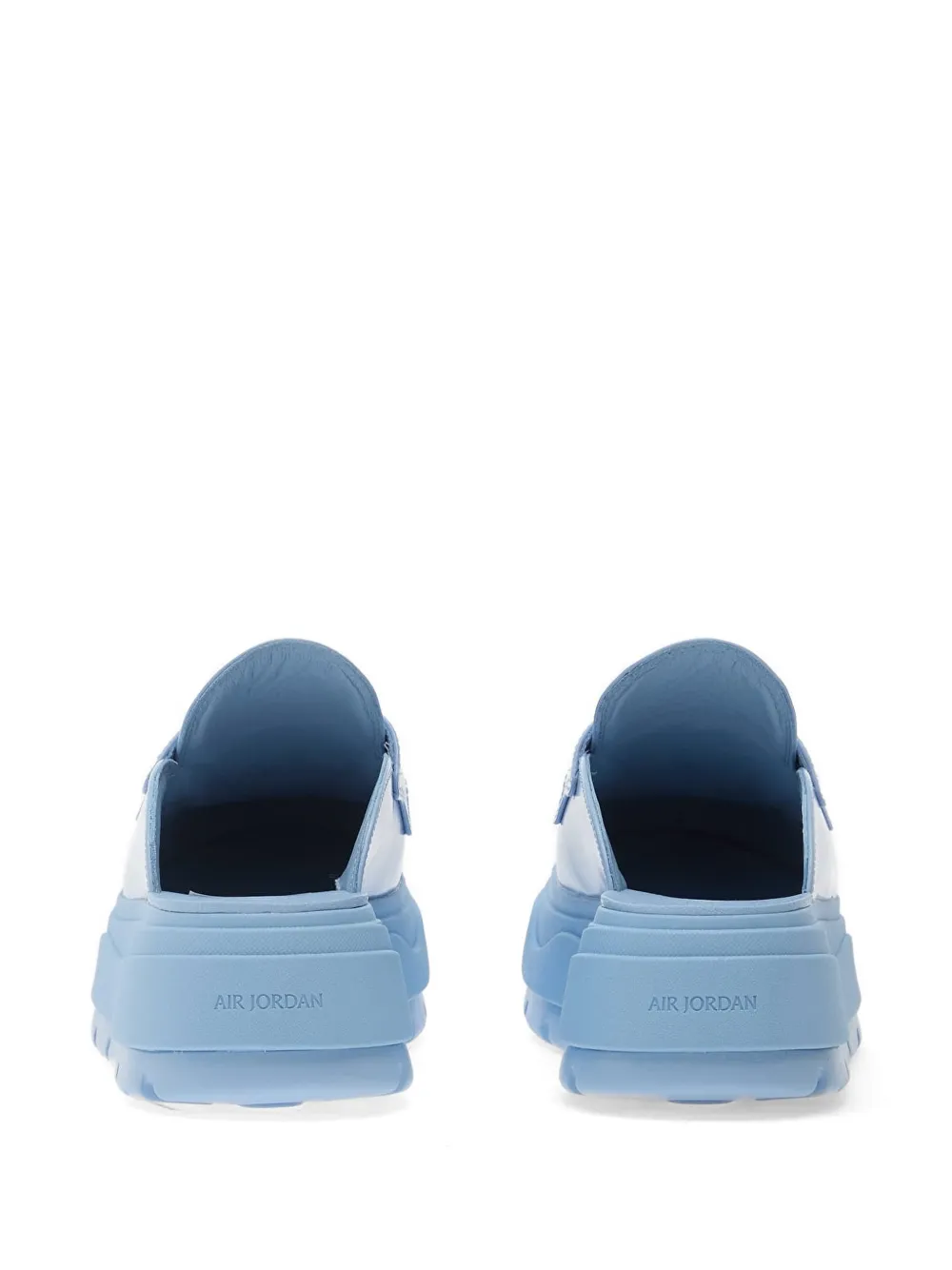 Jordan Muiltjes met logoplakkaat Blauw