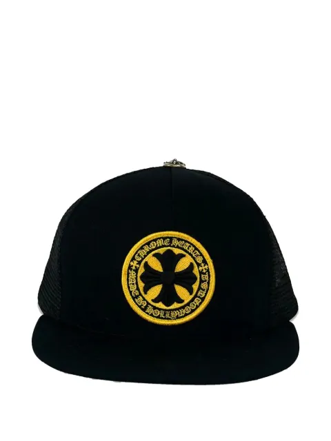 Chrome Hearts logo-emblem trucker hat