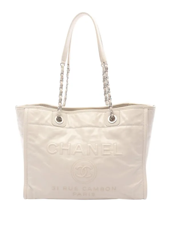 Chanel Pre-owned 2016-2017 Small Glazed Calfskin Deauville Tote Bag in White