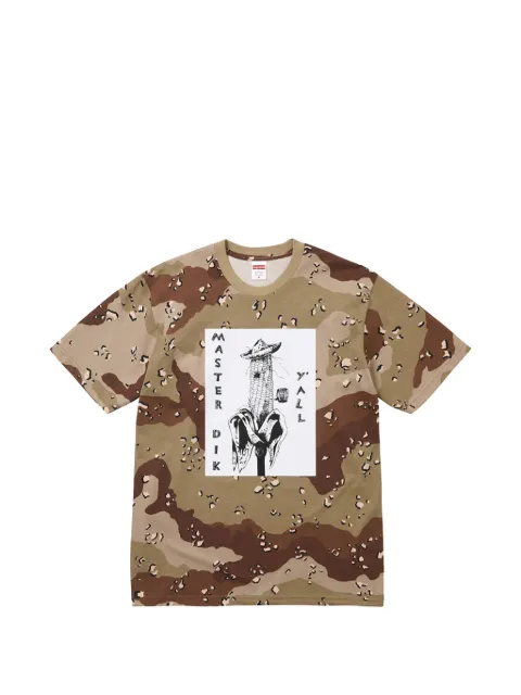 Supreme playera con estampado militar en colaboración con Mike Kelley