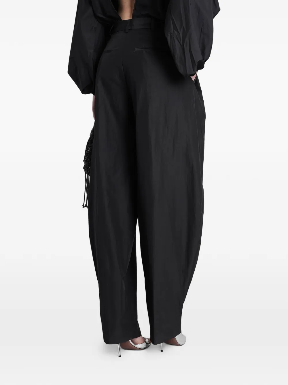THE ANDAMANE Tracy Pants geplooide broek met wijde pijpen Zwart