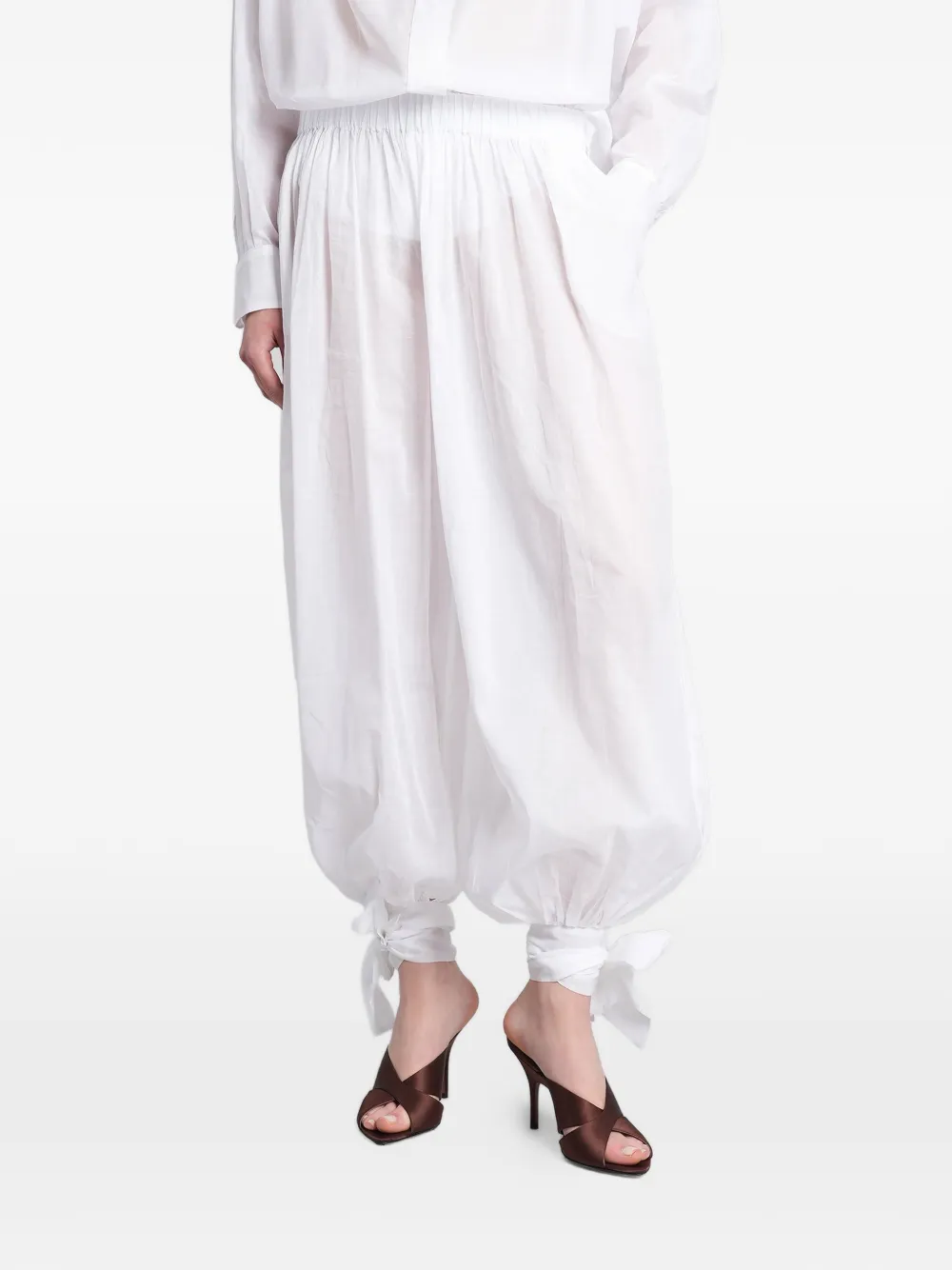THE ANDAMANE Noor tie-fastening elasticated-waist trousers - Bianco