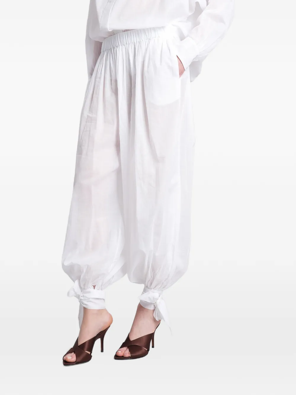 THE ANDAMANE Noor broek met elastische taille en striksluiting Wit