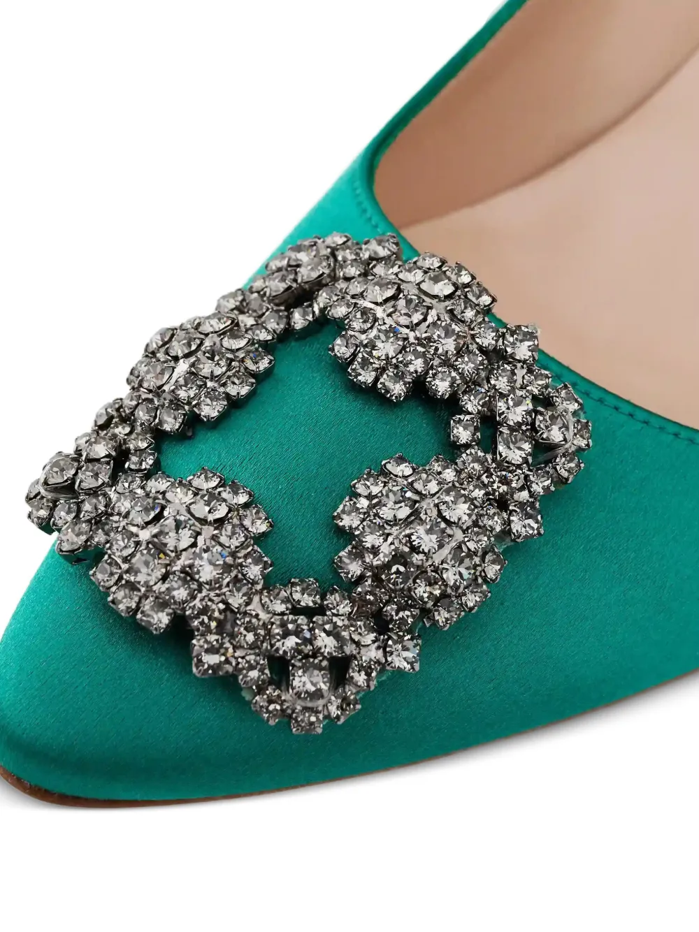 Manolo Blahnik Hangisi 90 crystal-buckle pumps Groen