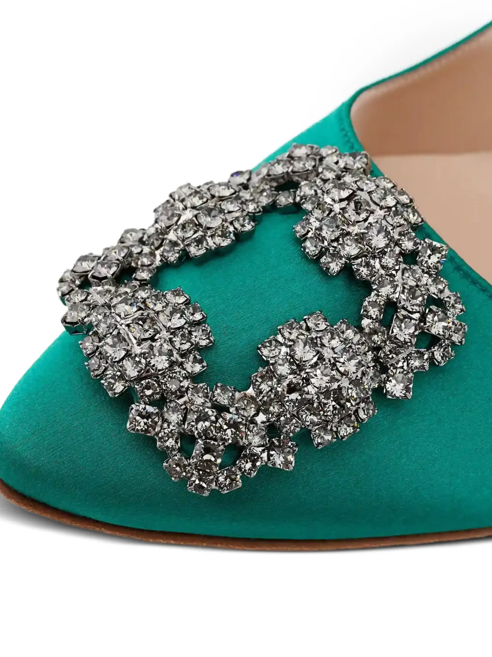 Manolo Blahnik Hangisi 70 crystal-buckle pumps Groen