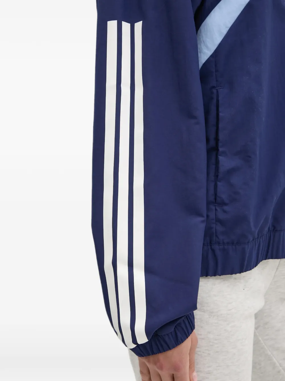adidas logo-print panelled jacket Blauw