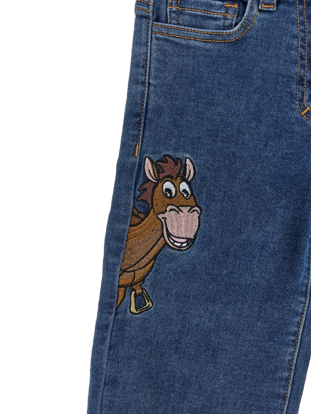 Monnalisa Straight jeans met geborduurde patch Blauw