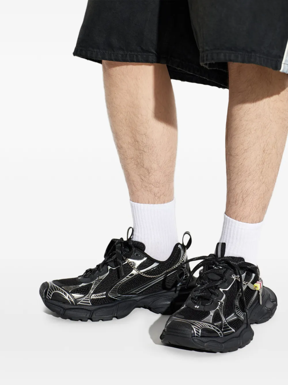 Balenciaga 3XL mesh sneakers verfraaid met bedel Zwart