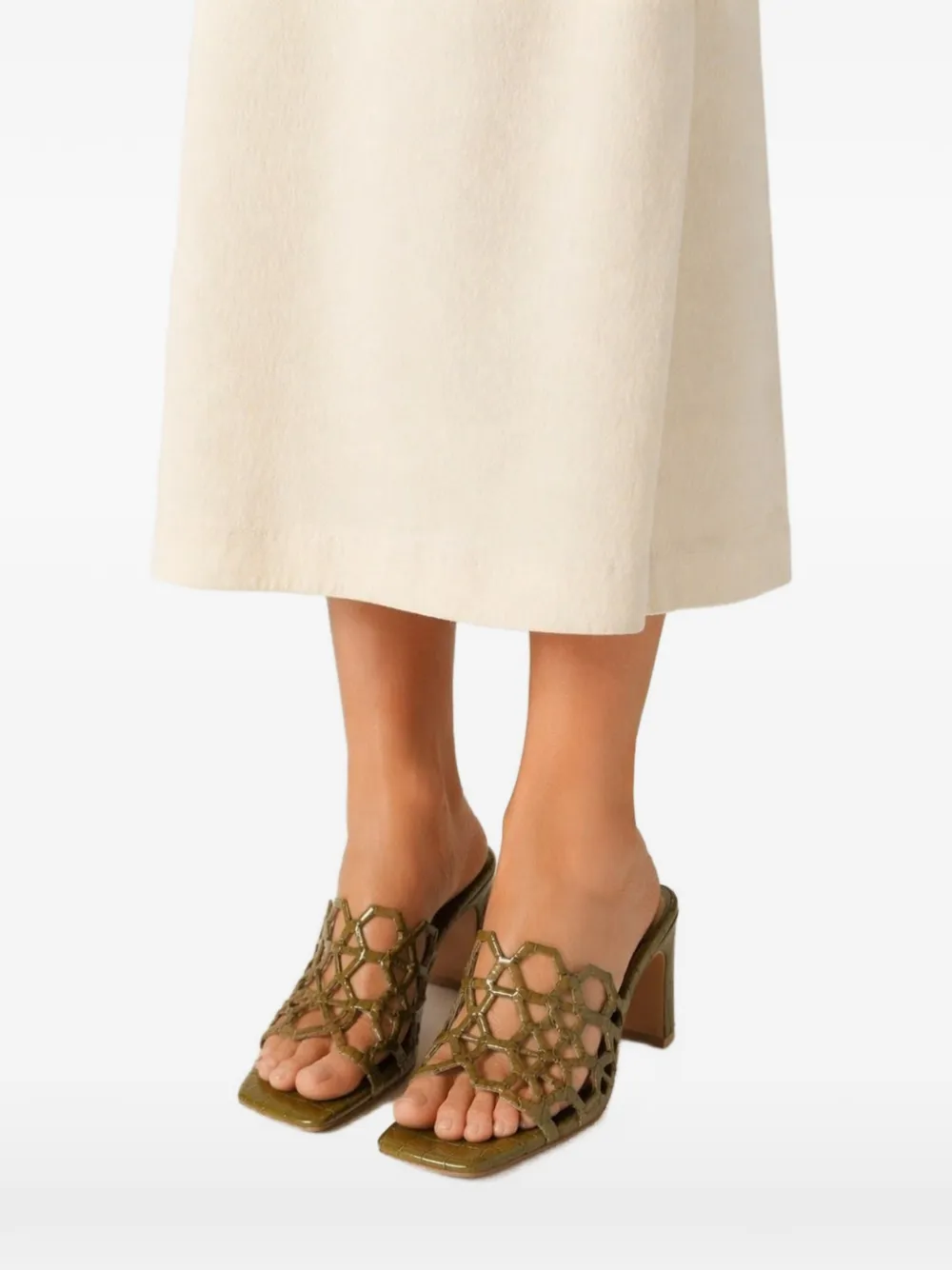 Poche Paris Sandalen met krokodillen-reliëf Groen