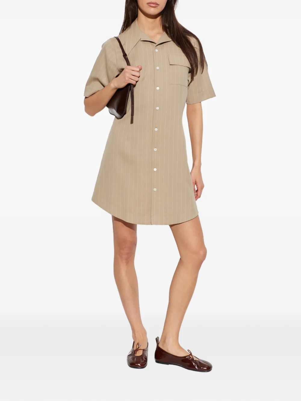 AMI Paris Wollen jurk met krijtstreep Beige