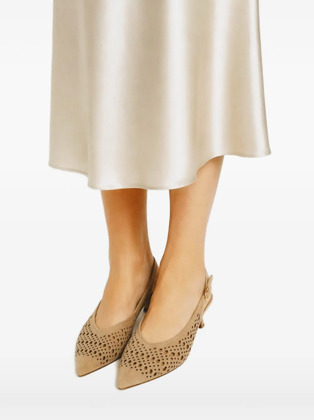 Poche Paris Slingback pumps met geperforeerde details Beige